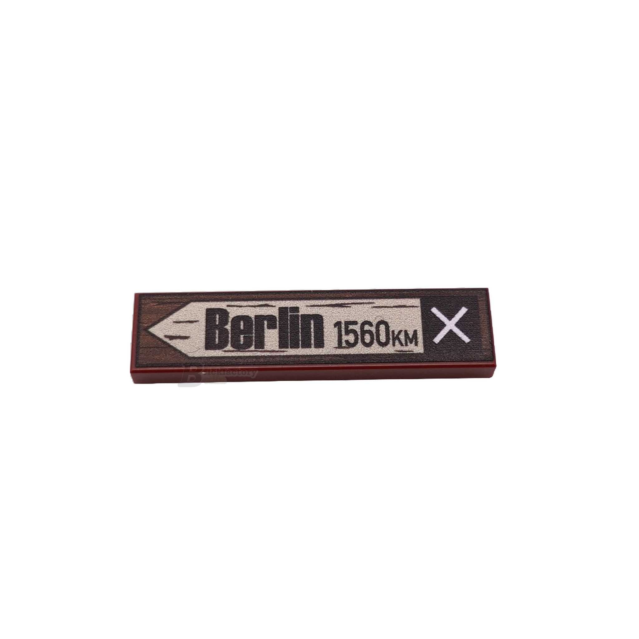 BF-0548 - Berlin 1560 km (Farbe: Reddish-Brown, Bedruckte LEGO®-Fliese 1x4)