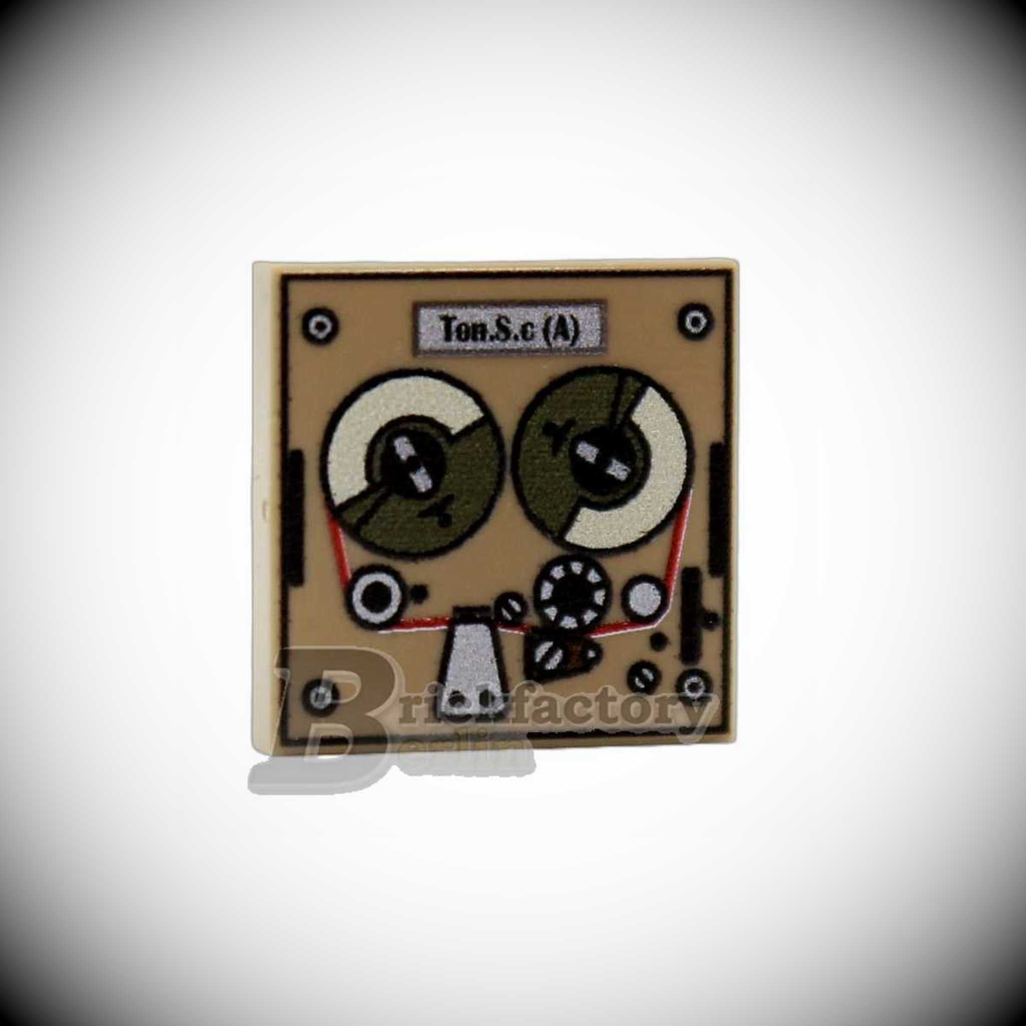 BF-0416A - Wehrmacht Radio Tape Recorder Tone Recorder (Color: Darktan) Printed LEGO® Tile 2x2