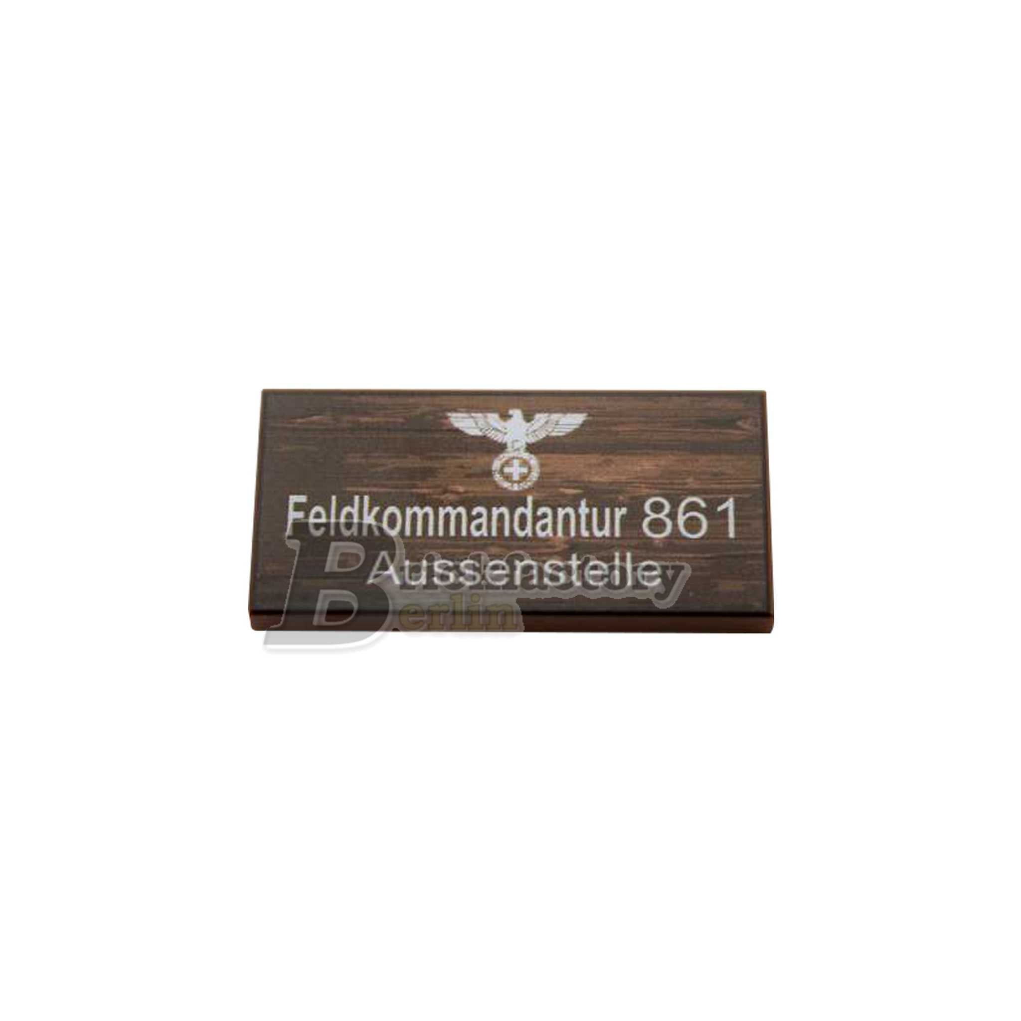 BF-0467 - Feldkommandantur-I (Farbe: Reddish-Brown) Bedruckte LEGO®-Fliese 2x4