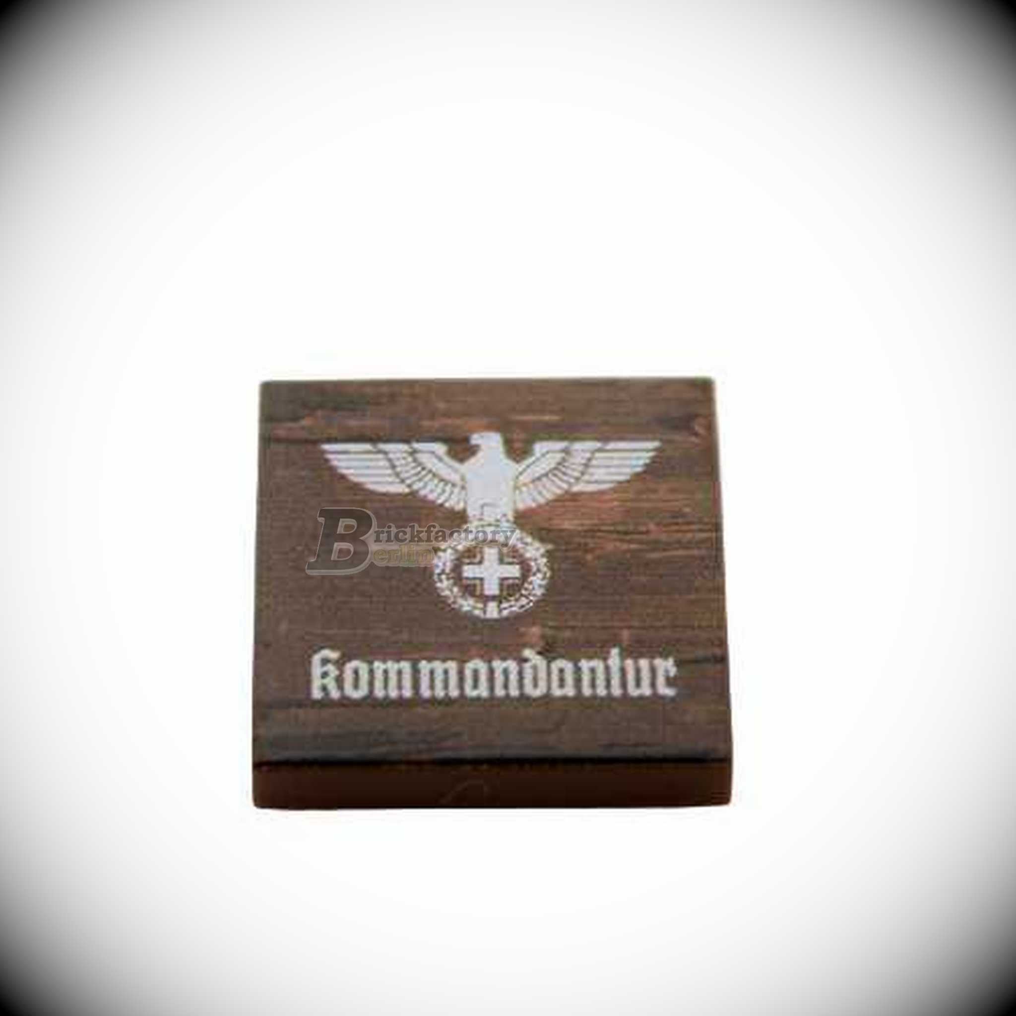 BF-0471E - Bedruckte-LEGO®-Fliese-2x2-"Kommandantur-II"-(Farbe:-Reddish-Brown)